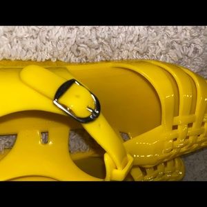 JELLY SANDALS